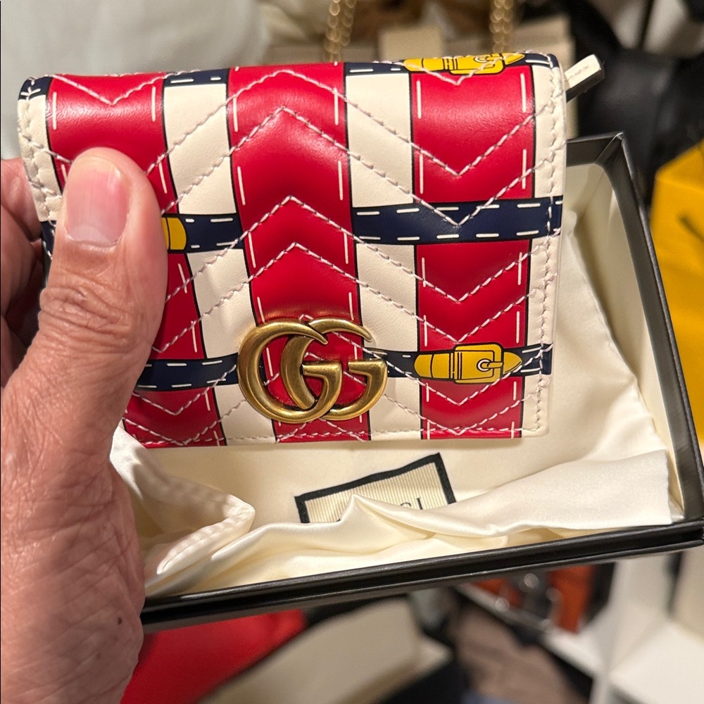 Gucci Red and Cream Wallet with Gold Accents